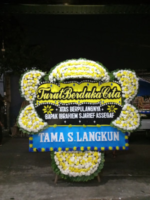 Papan Bunga Duka di Pamulihan